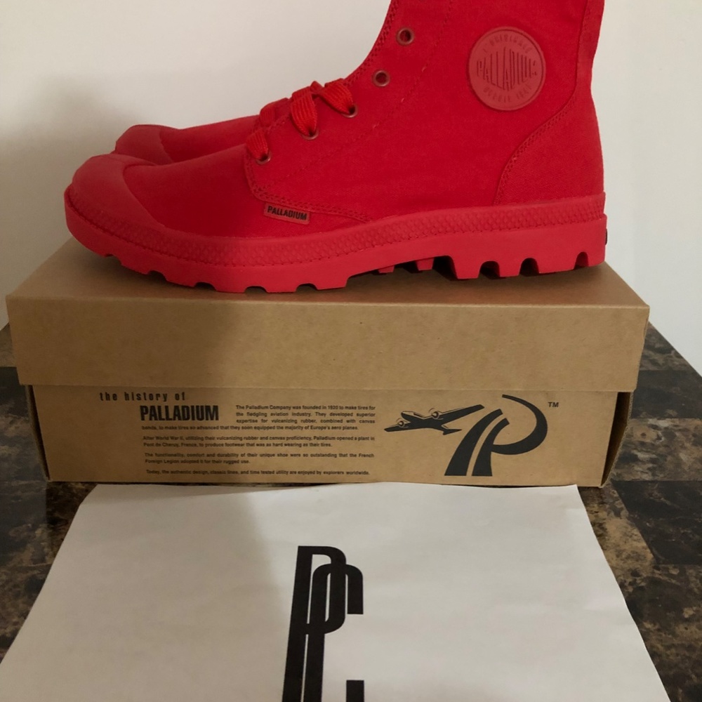 Palladium Pampa Monochrome Boots - Picture 2 of 8